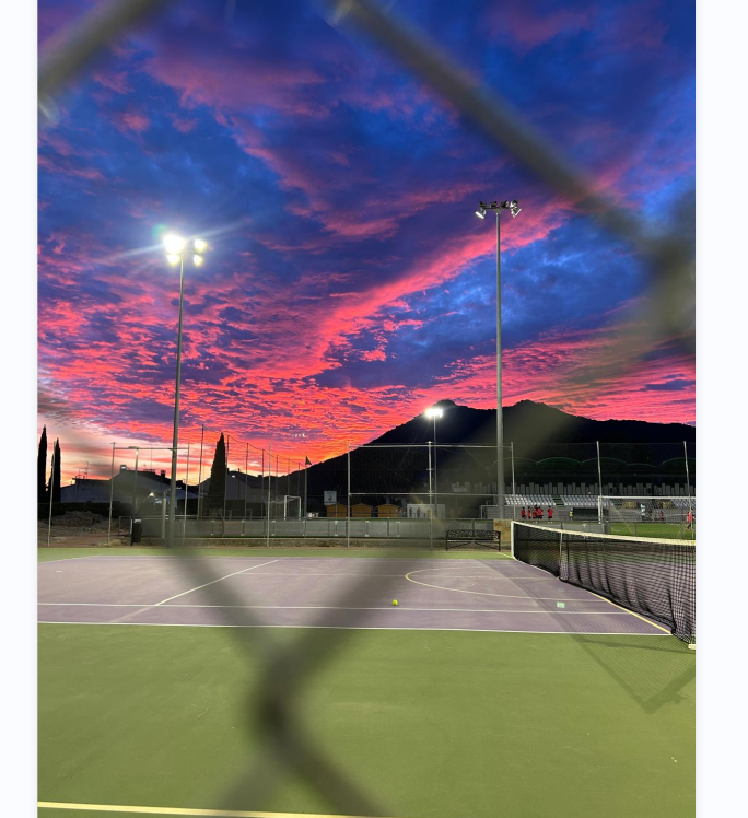 Pista de tenis en Sierra Tenis